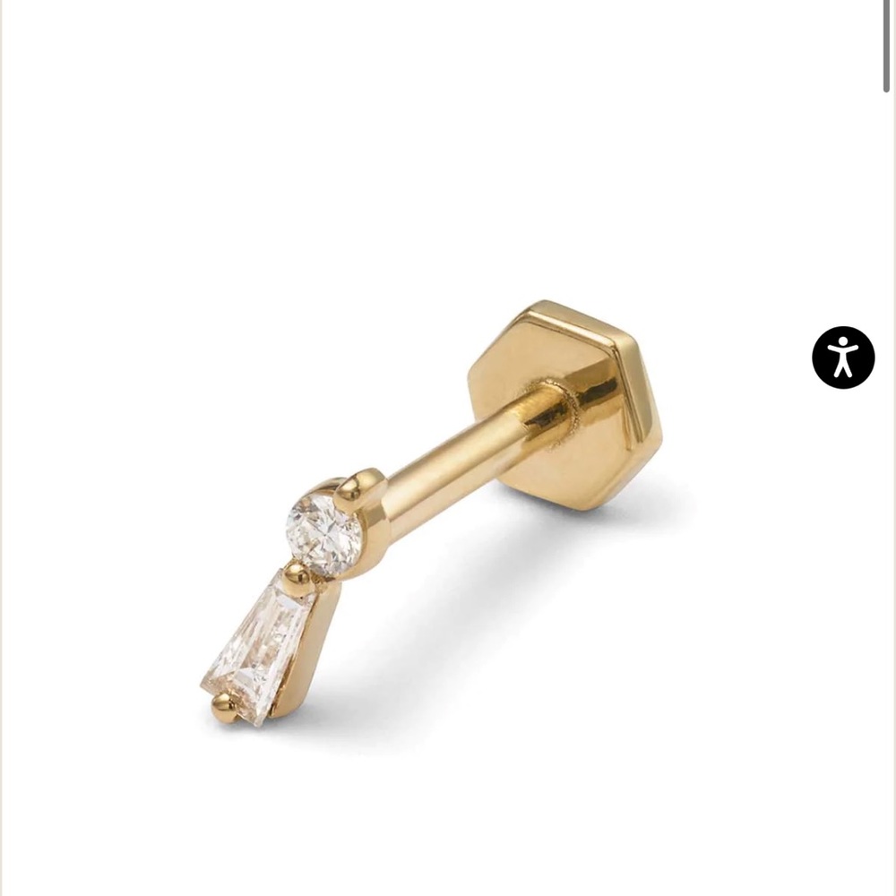 Wildlike 14k karat gold baguette earring (2)